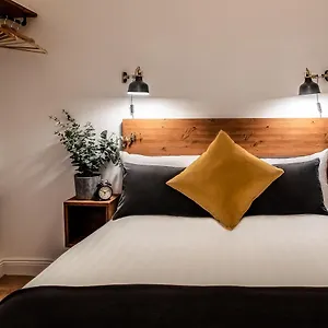 Black Cat Mini-hôtel